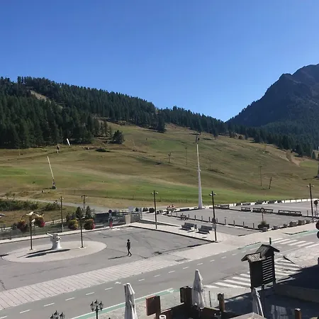 Apartment Renove Face Aux Pistes Avec Grande Terrasse Sud - Acces Direct Et Toutes Commodites ! - Fr-1-445-142 *